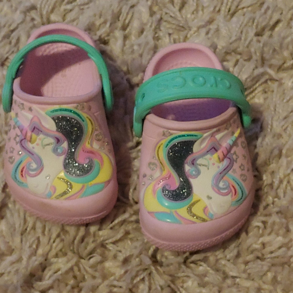 Crocs